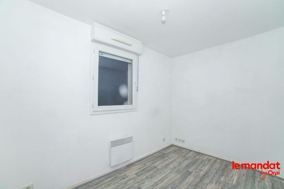 Location  appartement 2 pièces 54 m² à Laon (02000), 520 €