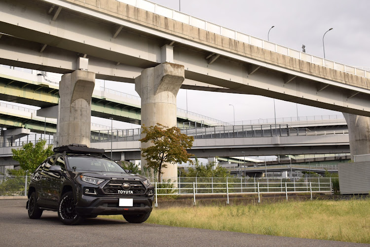 RAV4のジャンクション・秋の全国交通安全運動・Taco Vinyl・グリルバッジ・ステッカーに関するカスタム事例の投稿画像1枚目