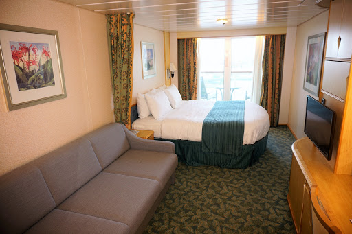 Mariner_Balcony.jpg - A pretty typical balcony room was the perfect home away from home for this short cruise.