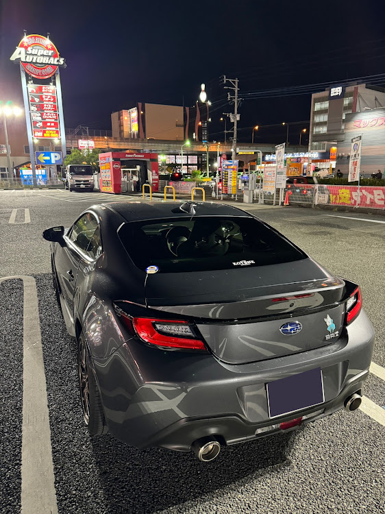 BRZのBRZ・ZD8・マグネタイトグレーメタリック・夜ショット・夜な夜な撮影に関するカスタム事例の投稿画像5枚目