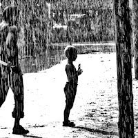 Guarda papà...piove!! di 