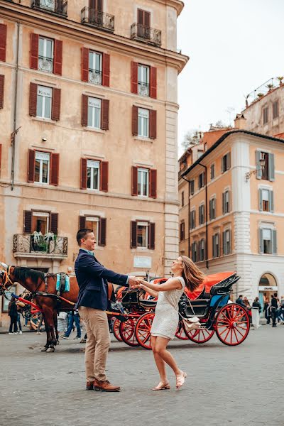 Esküvői fotós Dmitry Agishev (romephotographer). Készítés ideje: 2019 április 25.