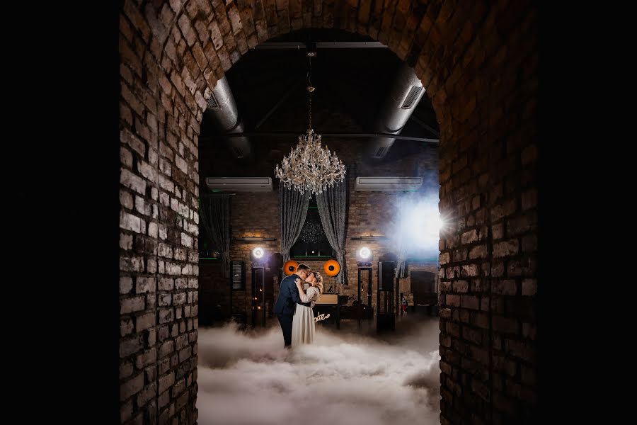 Wedding photographer Tomasz Nieradzik (stylovechwile). Photo of 10 September 2023