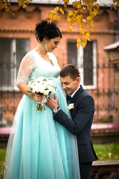 Fotografo di matrimoni Rinat Sayfulin (rinat). Foto del 16 ottobre 2017