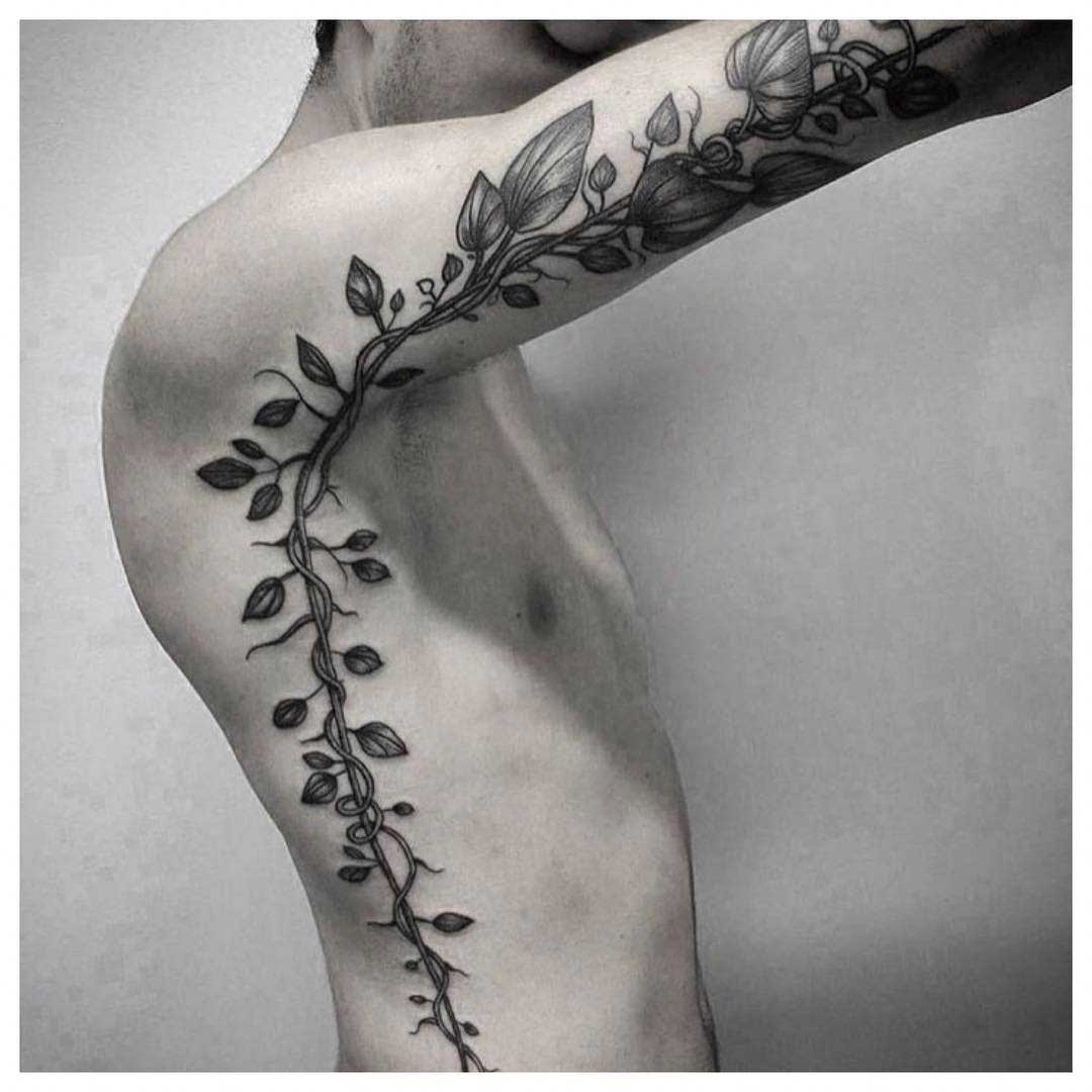 ลายสักไม้เลื้อยขาวดำ 03