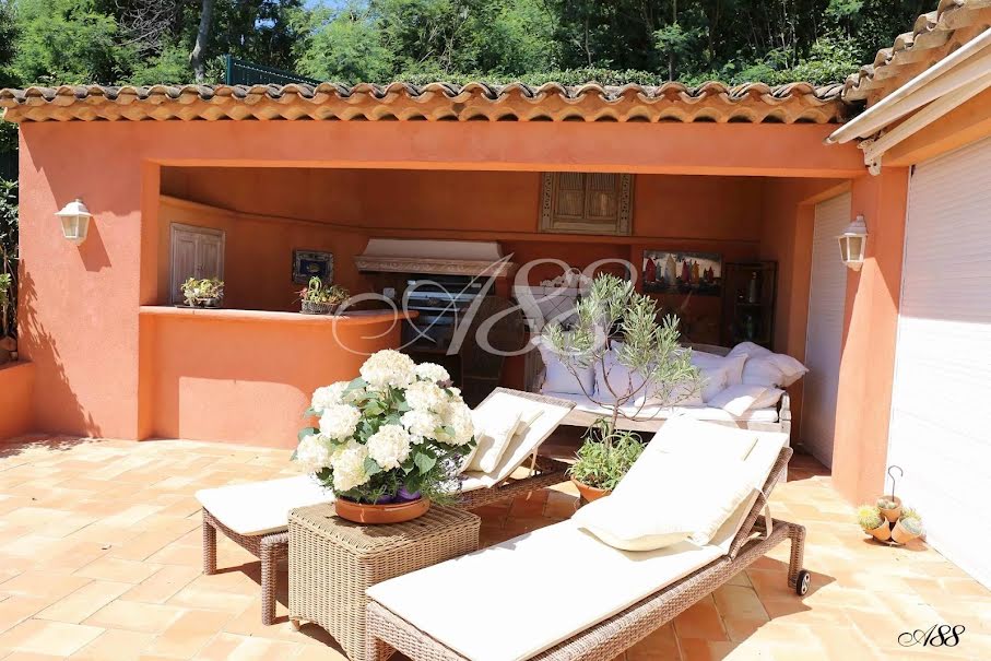 Vente villa 10 pièces 300 m² à Sainte-Maxime (83120), 4 800 000 €