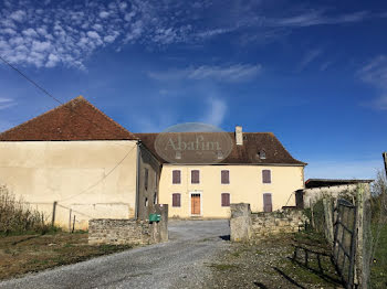 maison à Sauveterre-de-Béarn (64)