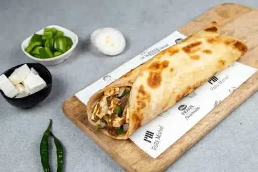 Paneer Chilli Roll [Serves 1, 1 Piece]