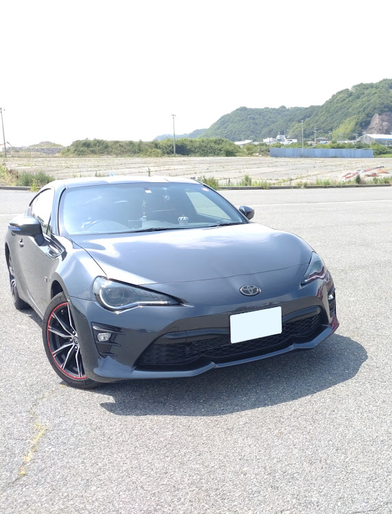86の86 GT・86BRZ・86BRZオーナーさんと繋がりたい・遠出したい・コラボお誘いお待ちしておりますに関するカスタム事例の投稿画像1枚目