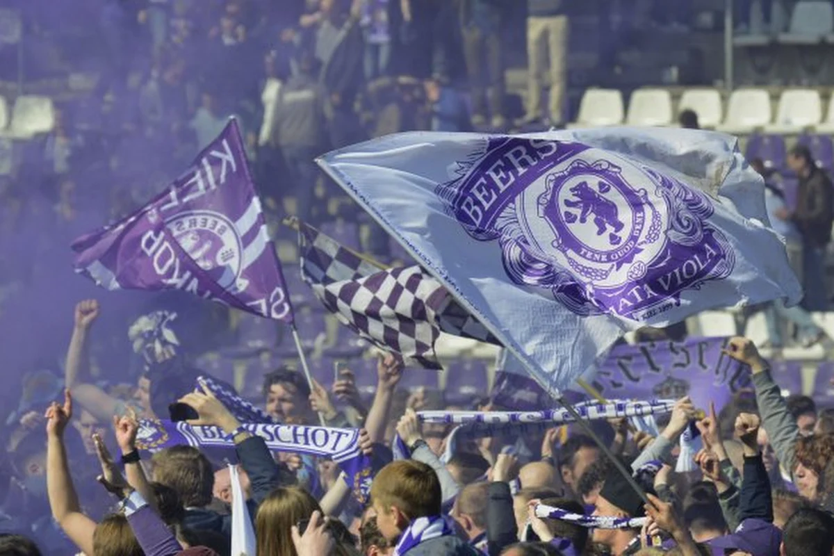 FOTO: De nieuwe shirts van KFCO Beerschot-Wilrijk zijn een schot in de roos