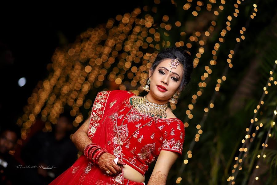 Wedding photographer Aniket Sarita Hemant Malode (malode). Photo of 12 December 2020