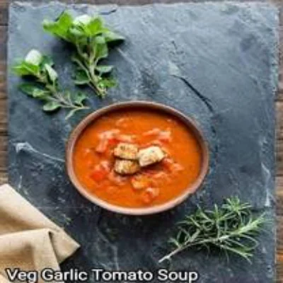 Veg Garlic Tomato Soup