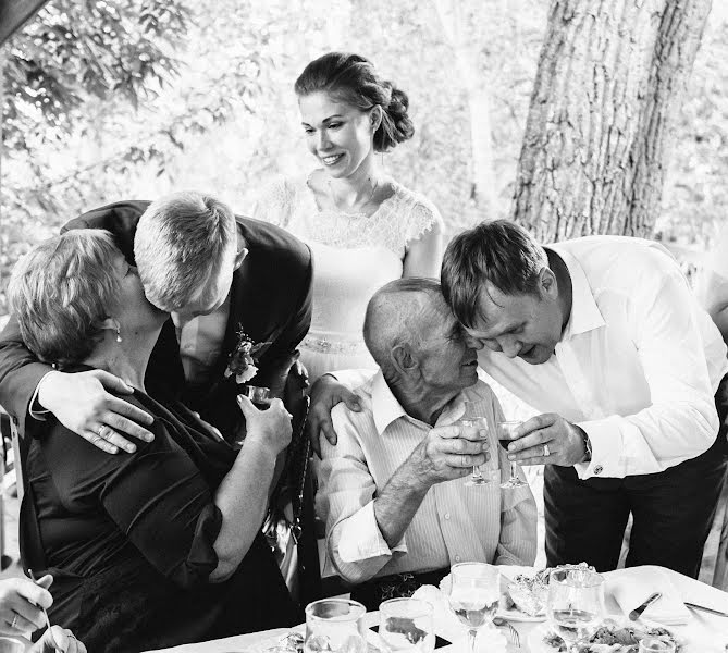 Nhiếp ảnh gia ảnh cưới Yaroslav Kalinovskiy (kalinovskyph). Ảnh của 31 tháng 10 2018