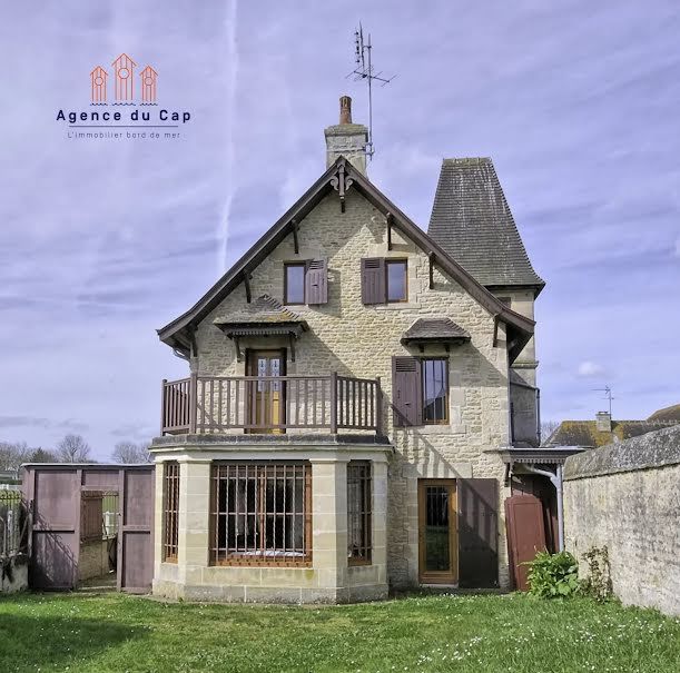 Vente maison 8 pièces 155 m² à Saint-Aubin-sur-Mer (14750), 699 000 €