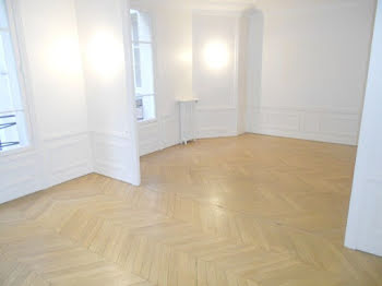 appartement à Paris 8ème (75)