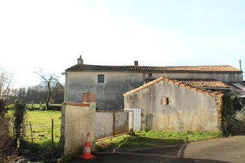 maison à Glénay (79)