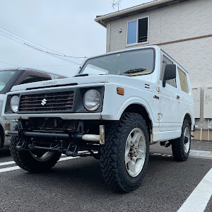 ジムニー JA11V