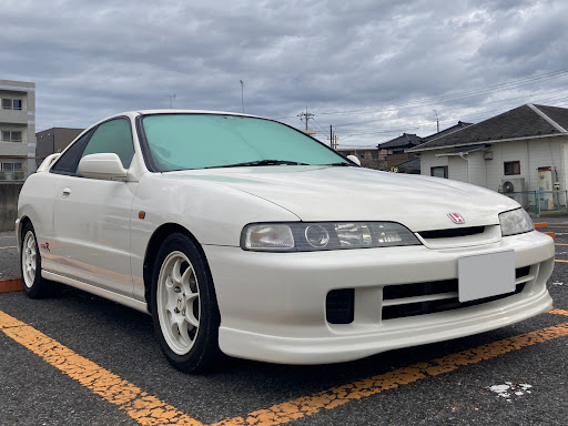 インテグラ Dc2の修理完了 フロントバンパー塗装 フロントリップスポイラー塗装 復活 速いに関するカスタム メンテナンスの投稿画像 車 のカスタム情報はcartune