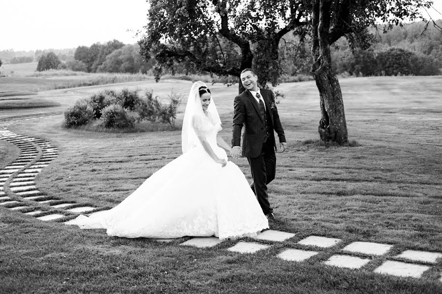 Fotógrafo de casamento Roman Shatkhin (shatkhin). Foto de 28 de janeiro 2017