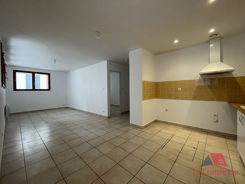 Location  appartement 2 pièces 46.44 m² à Aubagne (13400), 601 €