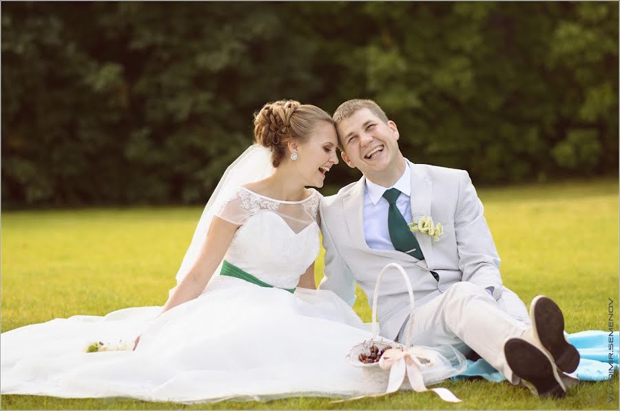 Fotógrafo de casamento Vladimir Semenov (vladimirsemenov). Foto de 14 de agosto 2015