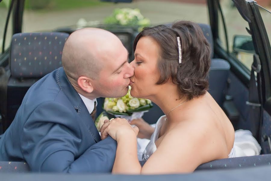 Fotógrafo de casamento Péter Tasi (photobypetertasi). Foto de 3 de março 2019