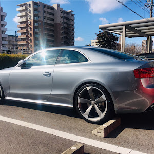 RS5 クーペ B8