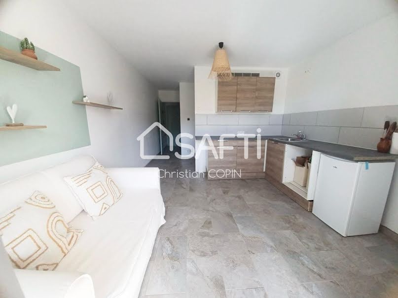 Vente appartement 1 pièce 27 m² à Six-Fours-les-Plages (83140), 165 000 €