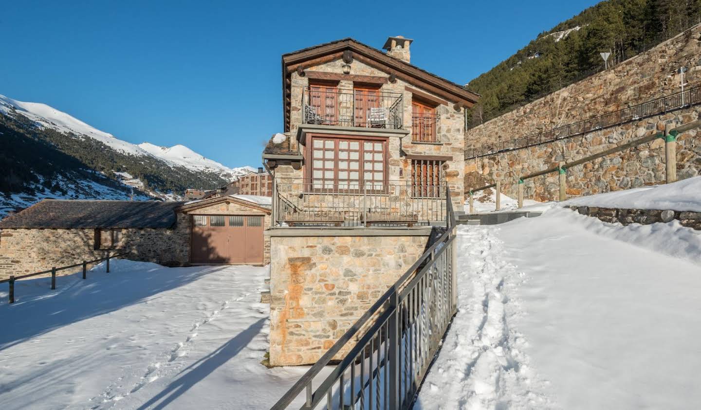 House Canillo