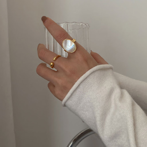 Title 4, Retro Ring With Opening Embrace vintage style w...