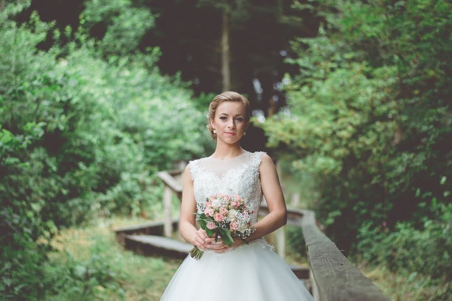 Fotografo di matrimoni Conny Seroka (seroka). Foto del 23 settembre 2015