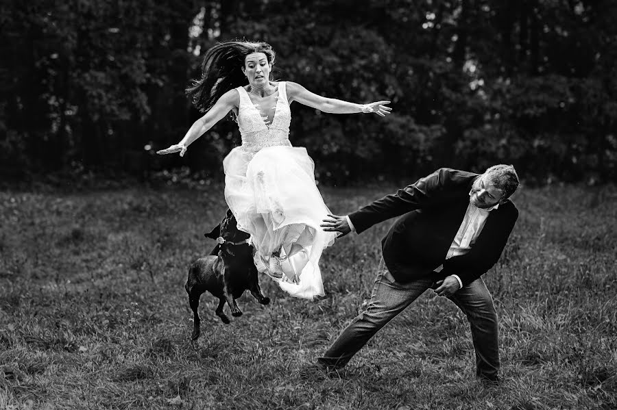 Fotógrafo de casamento Norbert Gubincsik (norbertgubincsi). Foto de 1 de novembro 2022