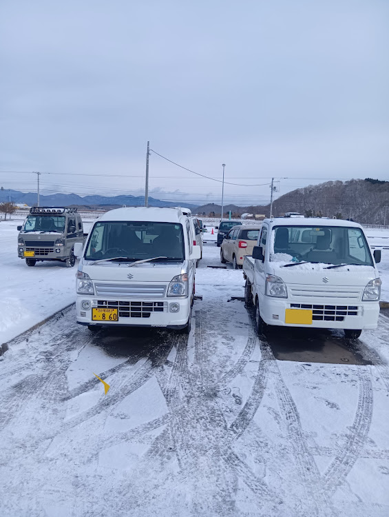 キャリイトラックの相棒とデート・お風呂タイム！・冬の空と愛車・線路跡に関するカスタム事例の投稿画像5枚目