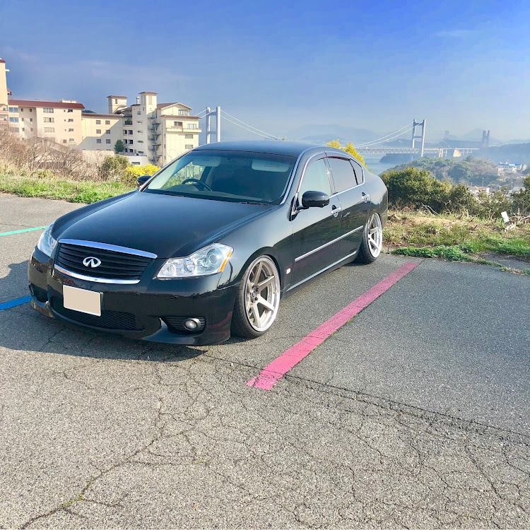 フーガのy51フーガ・売ります・y51・ホイールに関するカスタム事例の投稿画像2枚目