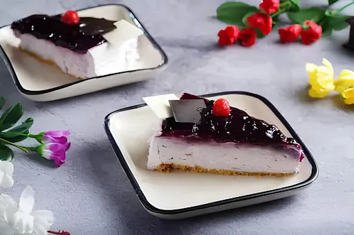 Blueberry Cheesecake Slice