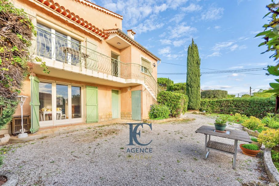 Vente maison 5 pièces 124 m² à Six-Fours-les-Plages (83140), 572 000 €