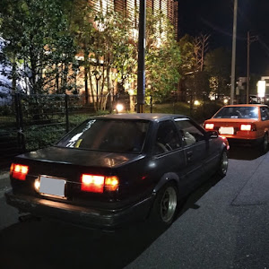 カローラレビン AE86