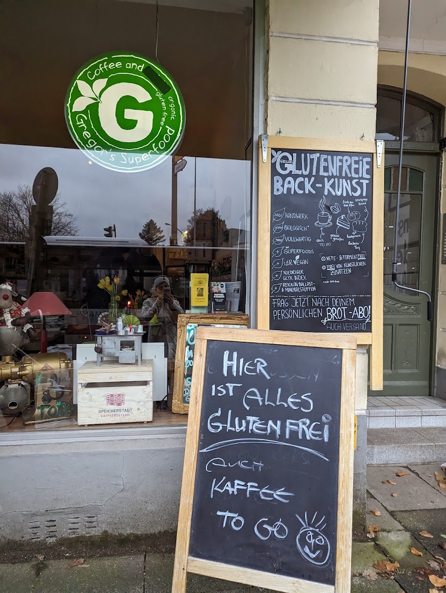 Gregor`s Superfood gluten-free menu