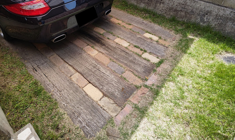 997の日曜大工・カーポート屋根増設・DIYに関するカスタム事例の投稿画像6枚目