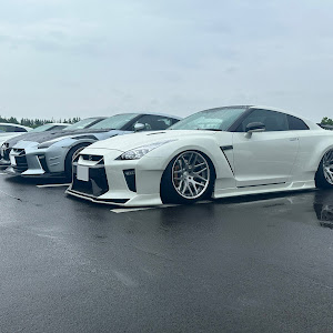 NISSAN GT-R R35