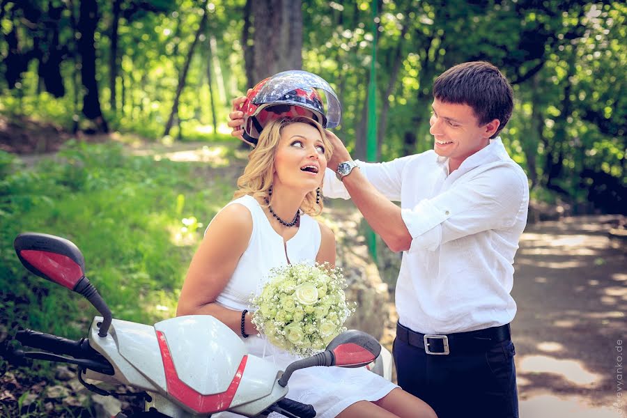 शादी का फोटोग्राफर Denis Derevyanko (derevyankode)। अक्तूबर 23 2014 का फोटो