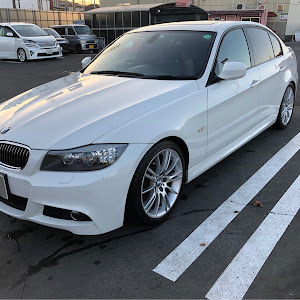 3シリーズ セダン 335i