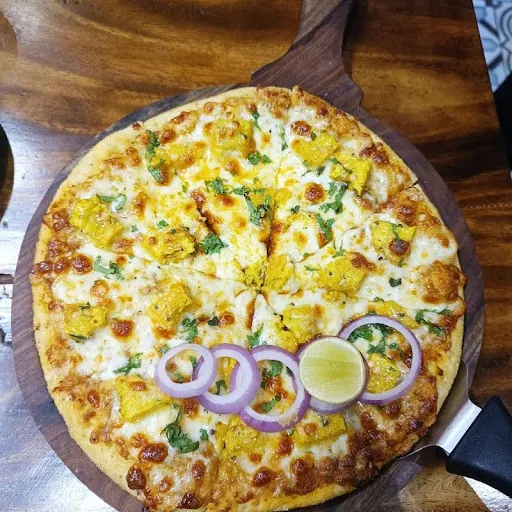 Maratha Patavdi Pizza