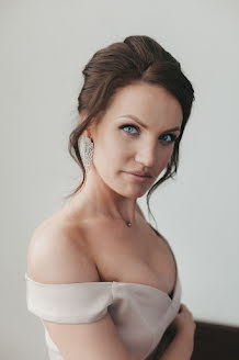 Wedding photographer Alena Gryaznykh (photoalena). Photo of 20 February 2020