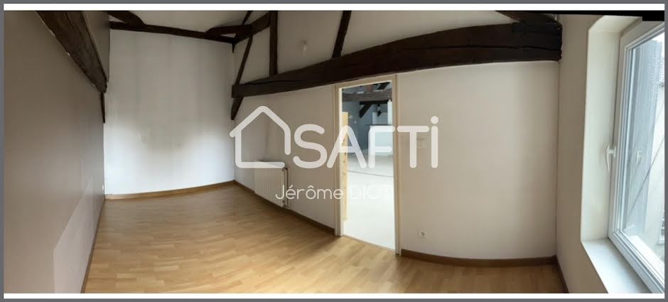 Vente appartement 2 pièces 56 m² à Sainte-Menehould (51800), 57 000 €