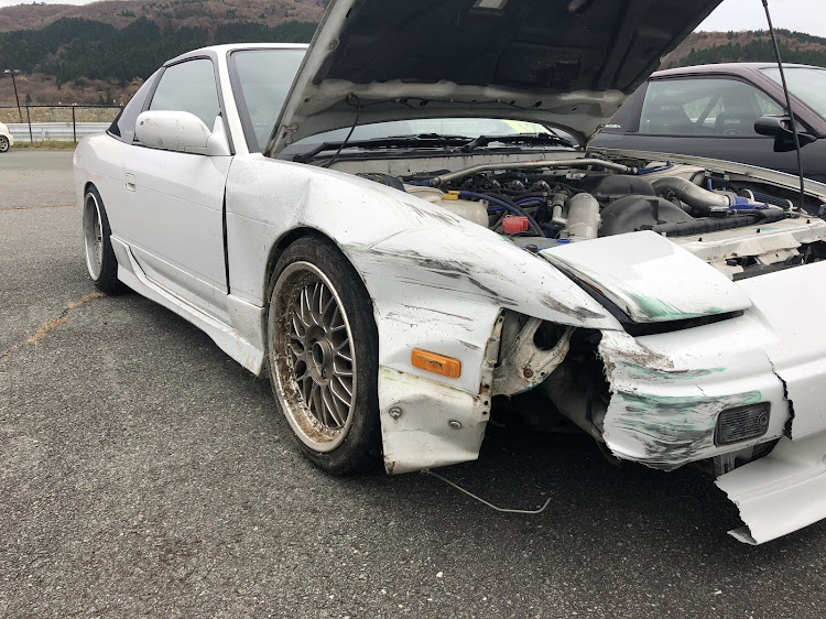 180SXの180sx・クラッシュ・ドリフトに関するカスタム事例の投稿画像2枚目
