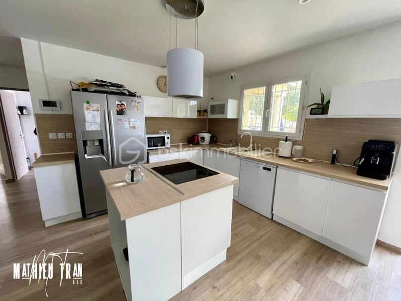 Vente maison 4 pièces 105 m² à Coutras (33230), 259 999 €