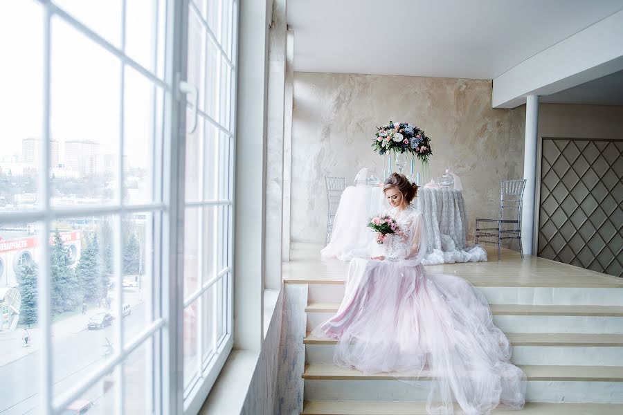 Wedding photographer Alena Polozhenceva (nimta). Photo of 13 April 2017