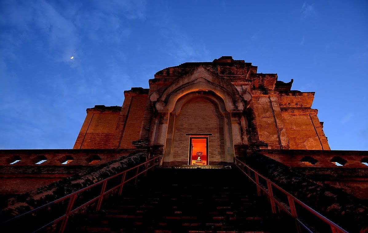 La porta dell'inferno di Luca Mandelli