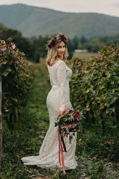 Wedding photographer Anna Khomutova (khomutova). Photo of 31 January 2020